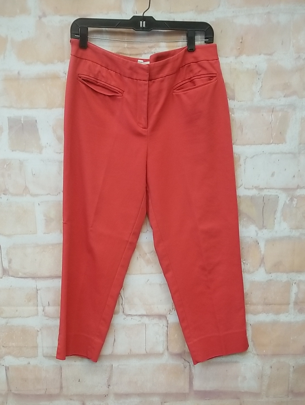 Chico's Cropped Bright Coral Tailored Pants